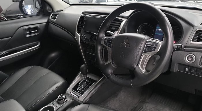 2023 Mitsubishi Triton Xtreme MR MY23 4X4 Dual Range White Diamond with Black Roof