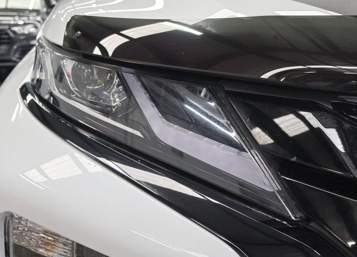 2023 Mitsubishi Triton Xtreme MR MY23 4X4 Dual Range White Diamond with Black Roof