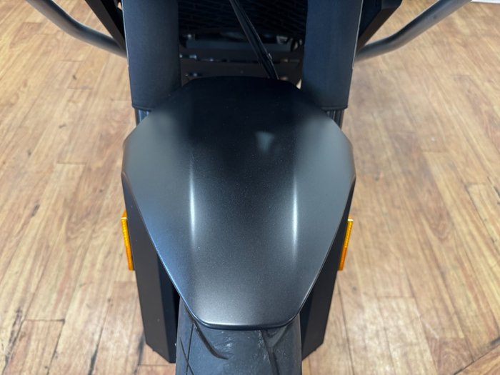 2022 CFMoto 800MT LIMITED EDITION SILVER