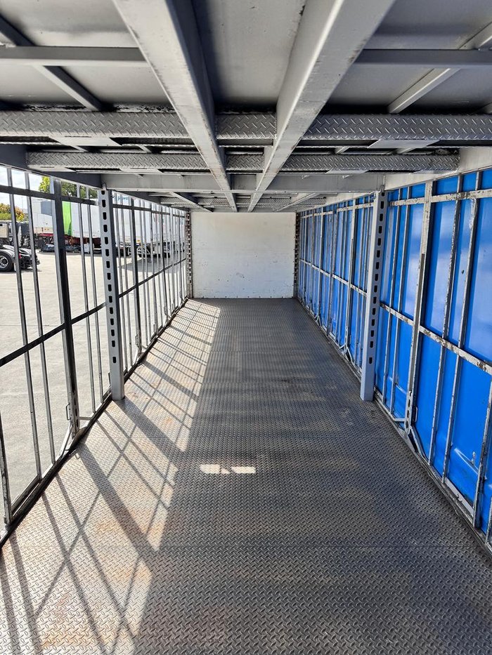 2010 Krueger 32 Pallet Dd