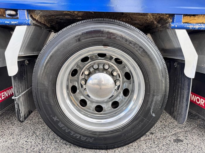 2010 Krueger 32 Pallet Dd