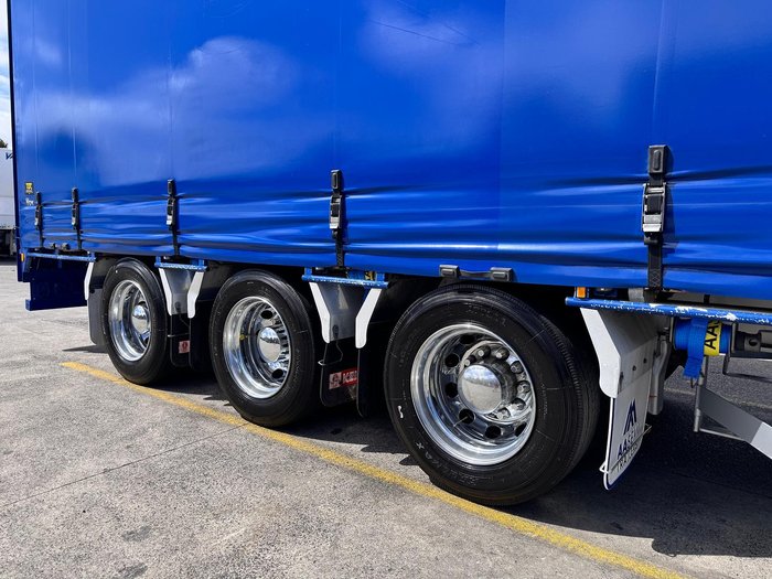 2010 Krueger 32 Pallet Dd