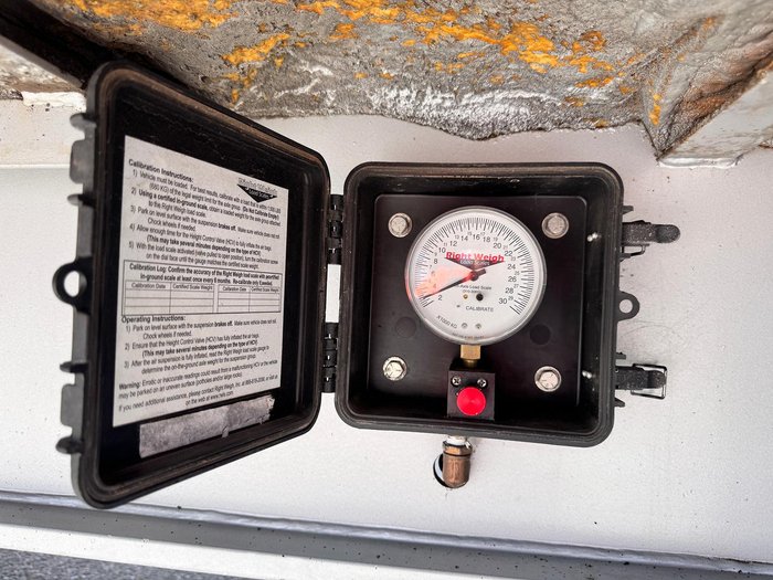 2010 Krueger 32 Pallet Dd