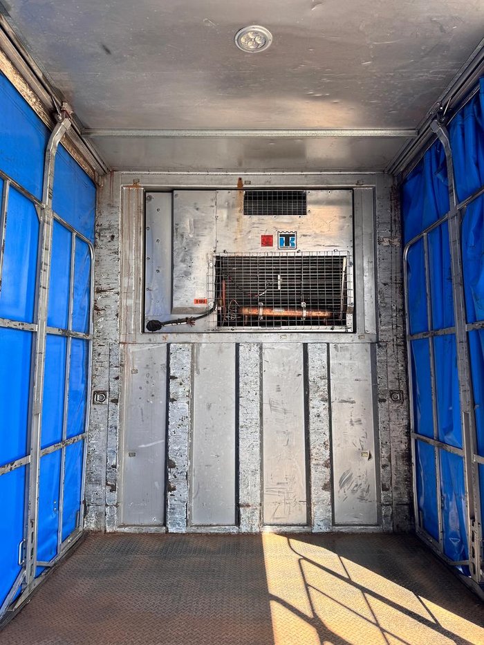 2010 Krueger 32 Pallet Dd