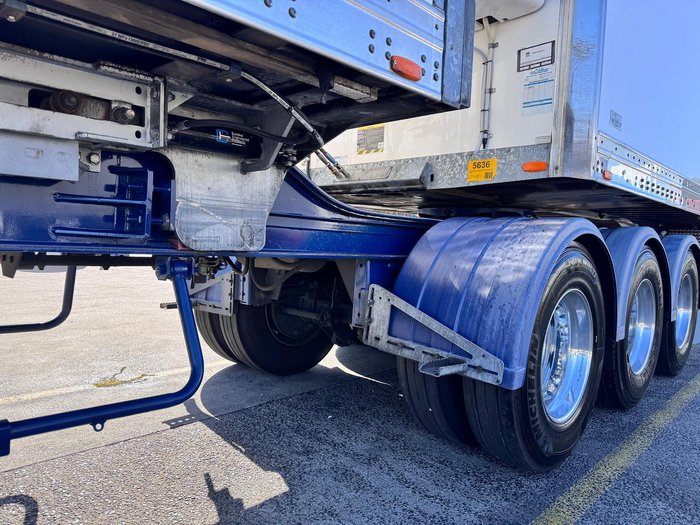 2015 Maxitrans St3 32 Pallet