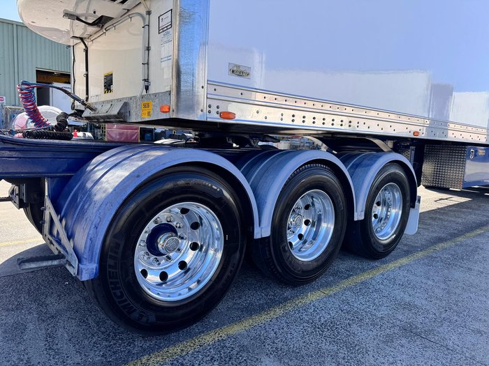 2015 Maxitrans St3 32 Pallet