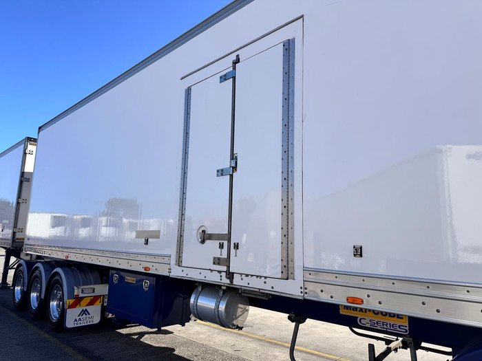 2015 Maxitrans St3 32 Pallet