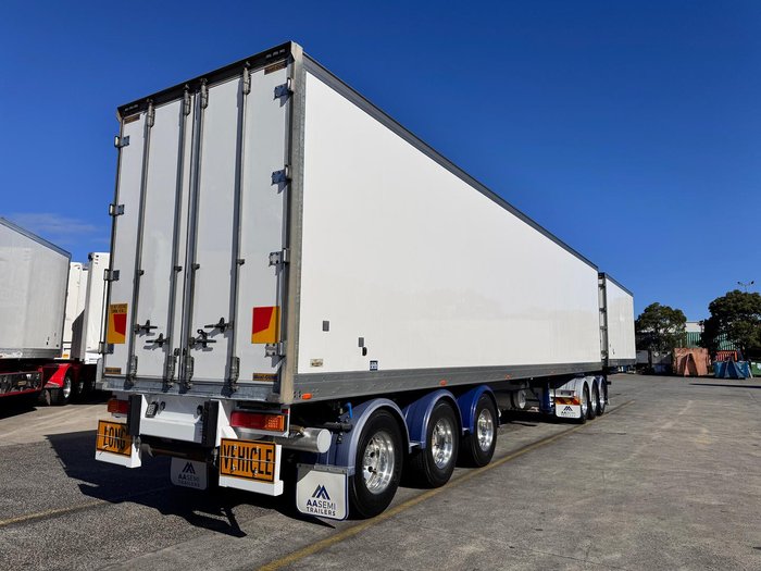 2015 Maxitrans St3 32 Pallet