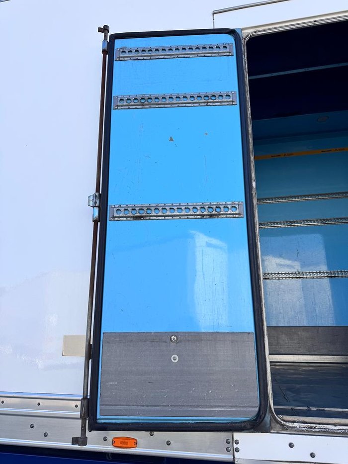 2015 Maxitrans St3 32 Pallet