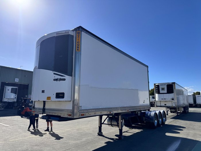 2015 Maxitrans St3 32 Pallet