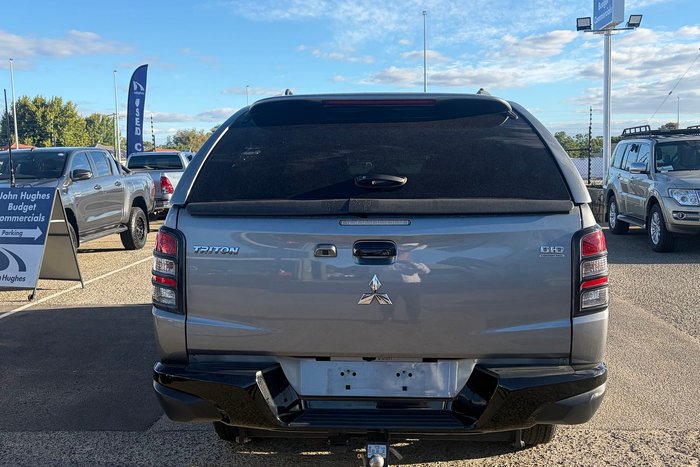 2018 Mitsubishi Triton Blackline