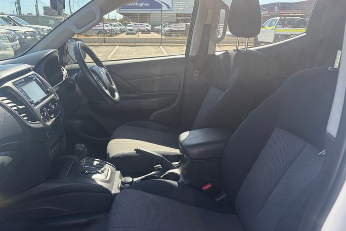 2019 Mitsubishi Triton GLX