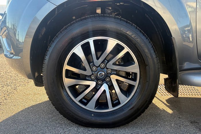 2018 Nissan Navara ST-X
