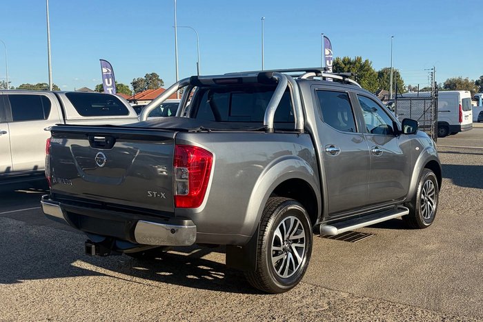 2018 Nissan Navara ST-X