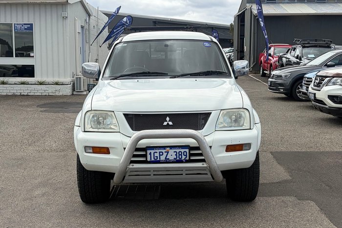 2005 Mitsubishi Triton GLX-R