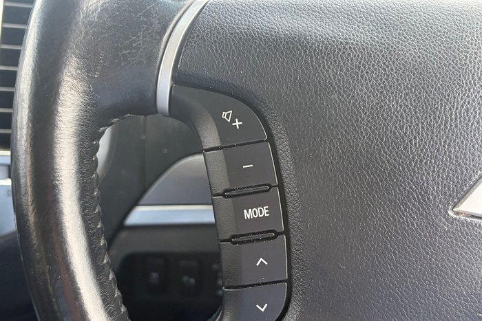 2019 Mitsubishi Pajero GLS