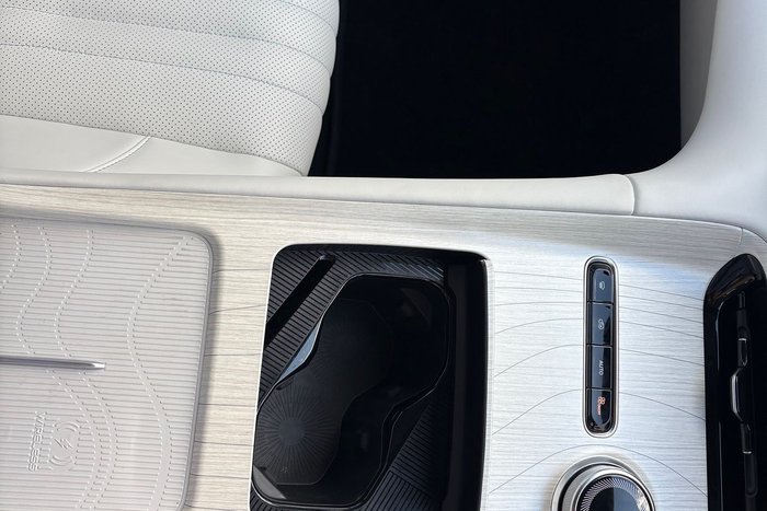 2025 Geely Starray EM-i Inspire