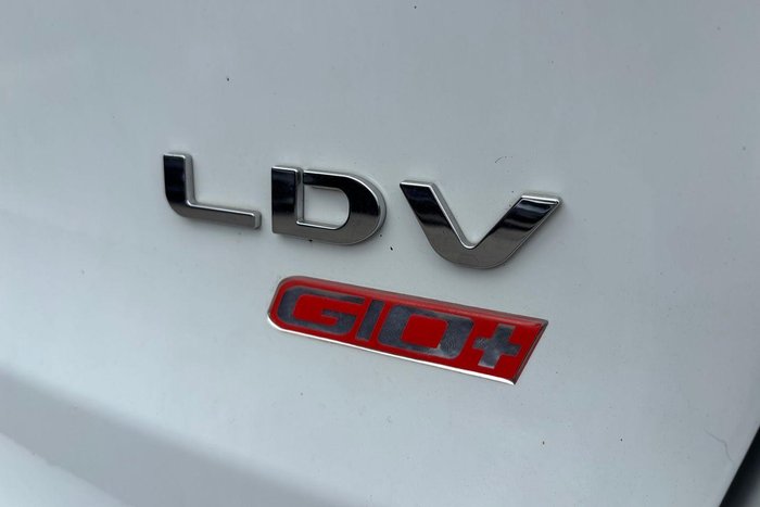 2022 LDV G10 +