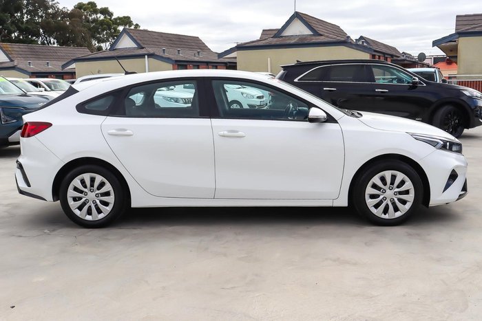 2022 Kia Cerato S