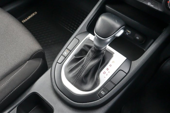2022 Kia Cerato S