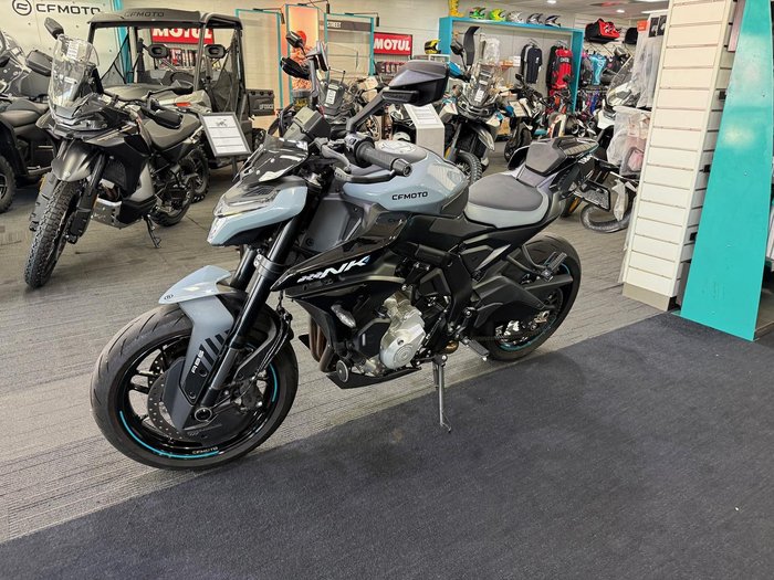 2025 CFMOTO 675NK NK Black