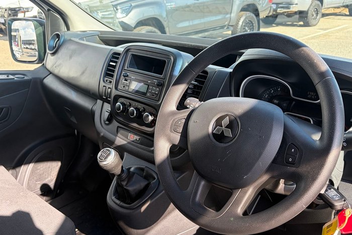 2021 Mitsubishi Express GLX