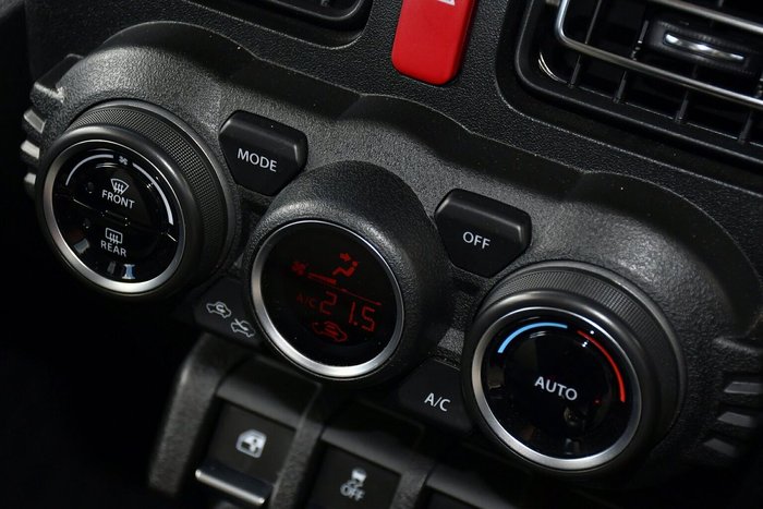 2022 Suzuki Jimny GLX