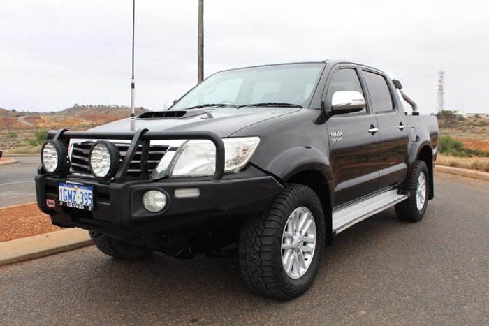 2013 Toyota Hilux SR5