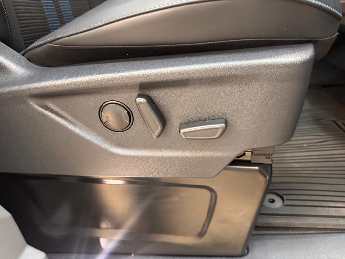 2025 Ford Transit Custom Sport SWB AV 25.75MY Agate Black