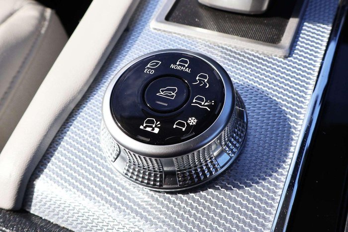 2022 Mitsubishi Outlander Exceed