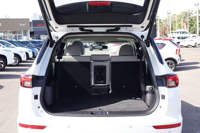 2022 Mitsubishi Outlander Exceed