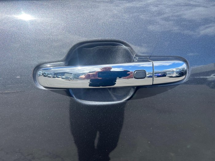 2022 Ford Everest Titanium