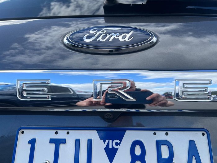 2022 Ford Everest Titanium