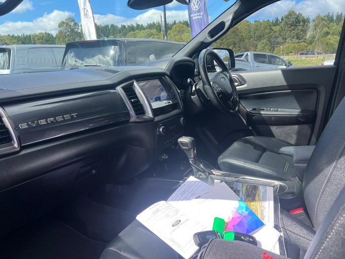 2022 Ford Everest Titanium