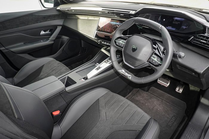 2025 Peugeot 308 GT Hybrid