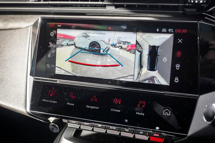 2025 Peugeot 308 GT Hybrid