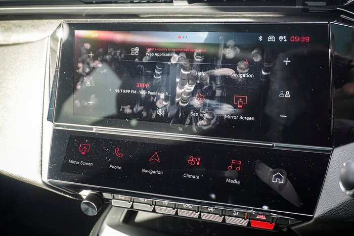 2025 Peugeot 308 GT Hybrid