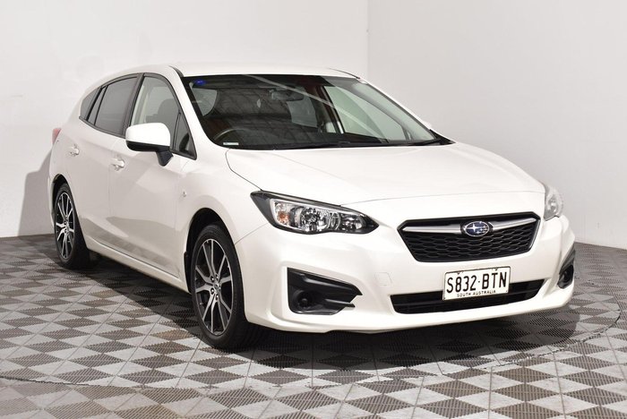 2017 Subaru Impreza 2.0i