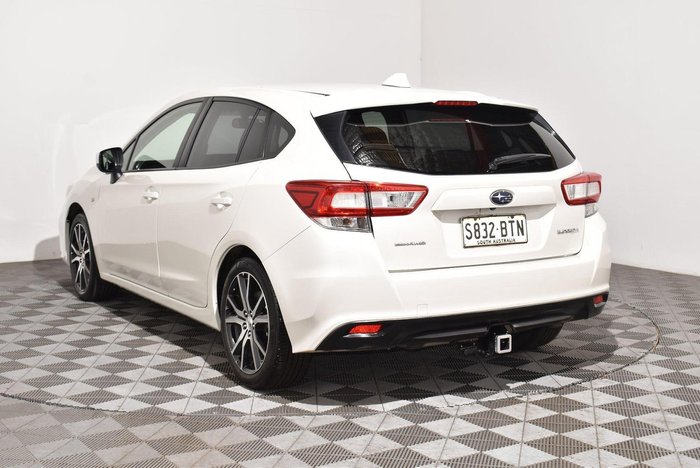 2017 Subaru Impreza 2.0i