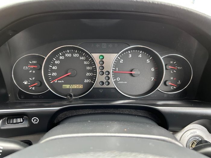 2005 Toyota Landcruiser GXL