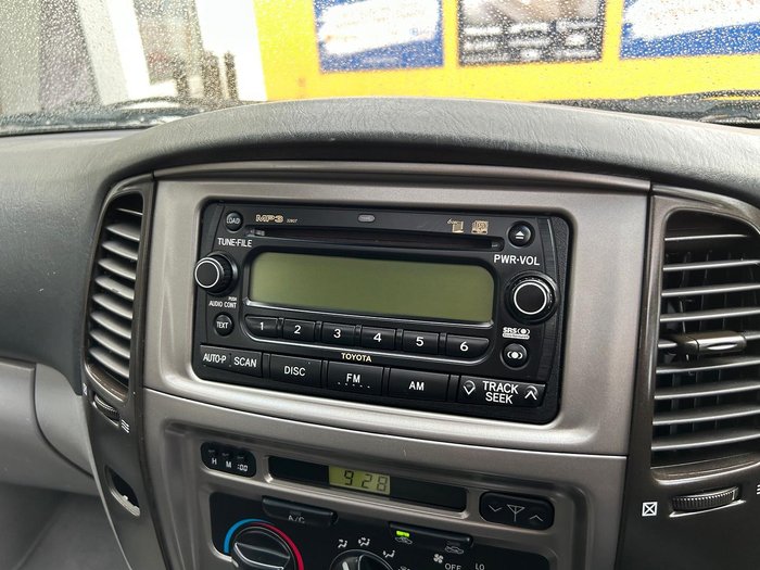 2005 Toyota Landcruiser GXL