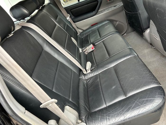 2005 Toyota Landcruiser GXL