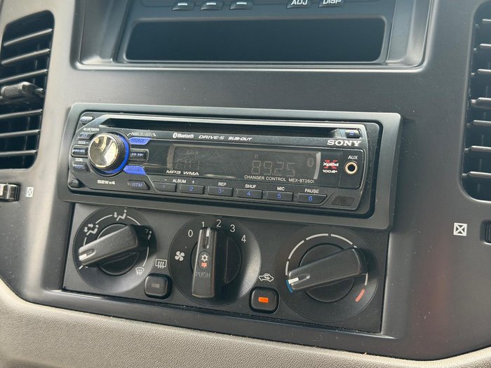 2001 Mitsubishi Pajero GLS