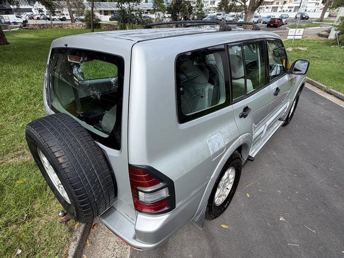 2001 Mitsubishi Pajero GLS