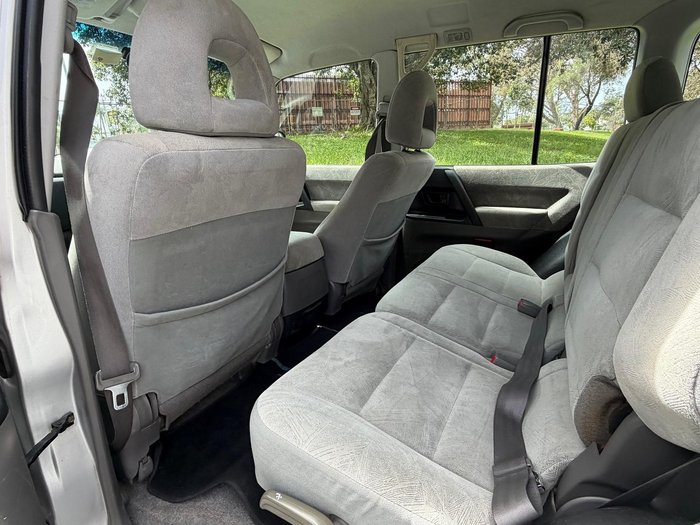 2001 Mitsubishi Pajero GLS