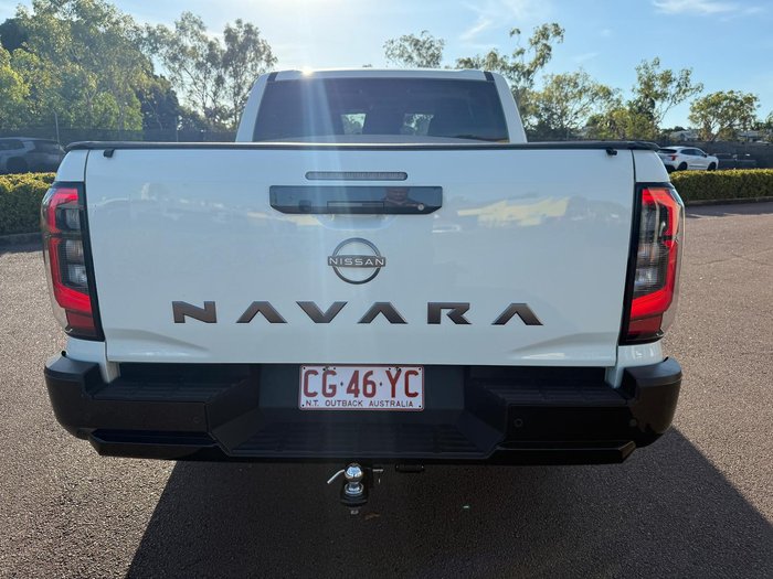 2025 Nissan Navara SL