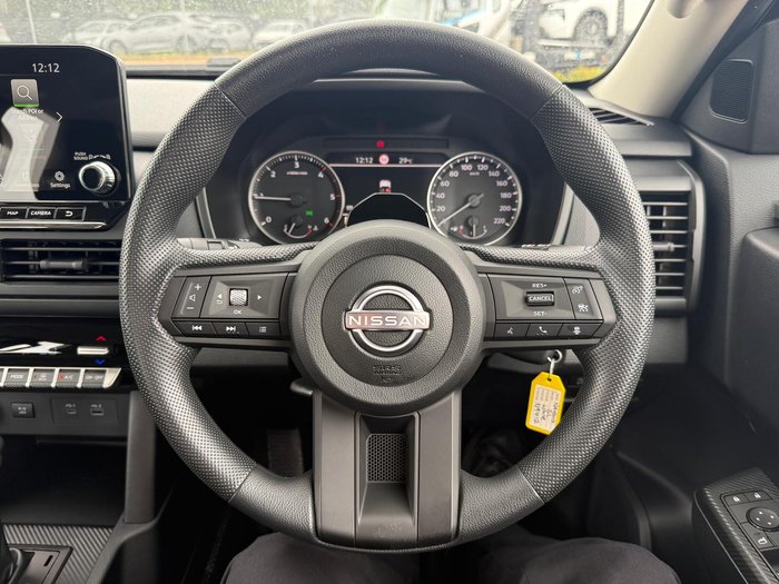 2025 Nissan Navara SL