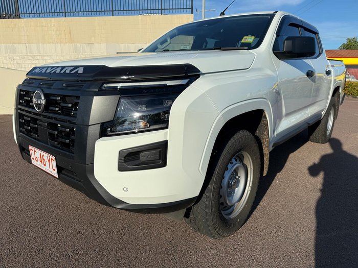 2025 Nissan Navara SL