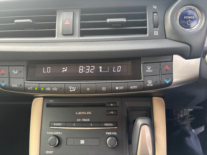 2015 Lexus CT 200h Luxury