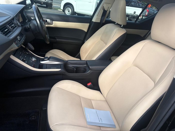 2015 Lexus CT 200h Luxury